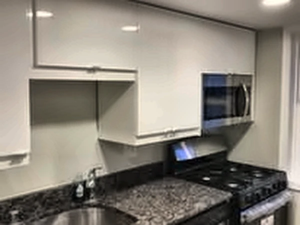 Kitchen remodeling